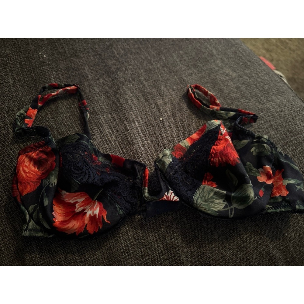 Vintage Valentino Intimo Floral Lace Underwire Bra 34B – Red Black Rose Print - Picture 1 of 6